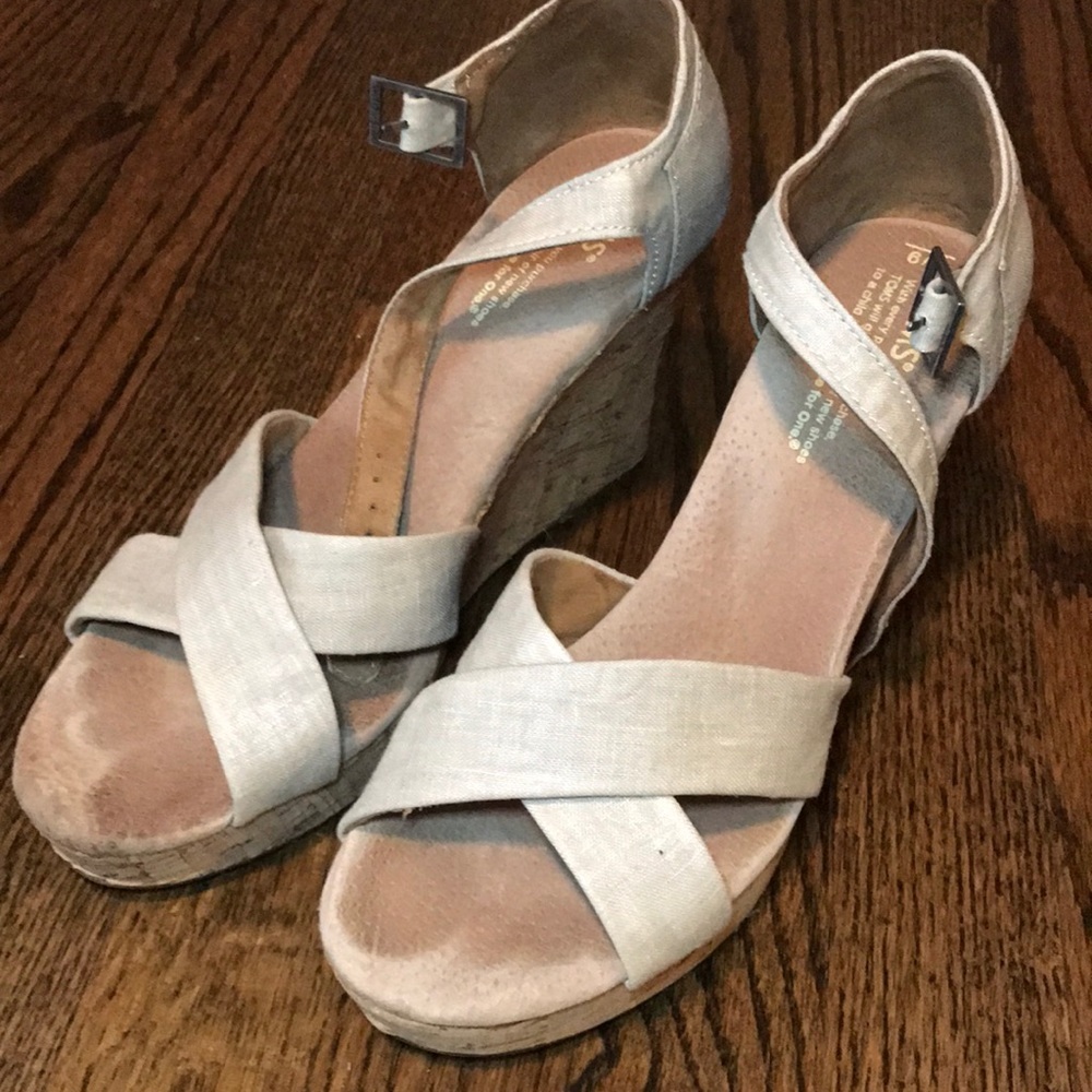 Toms cream shimmer wedges